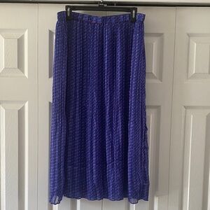 Pleated Chiffon like Pull on Skirt. NWOT